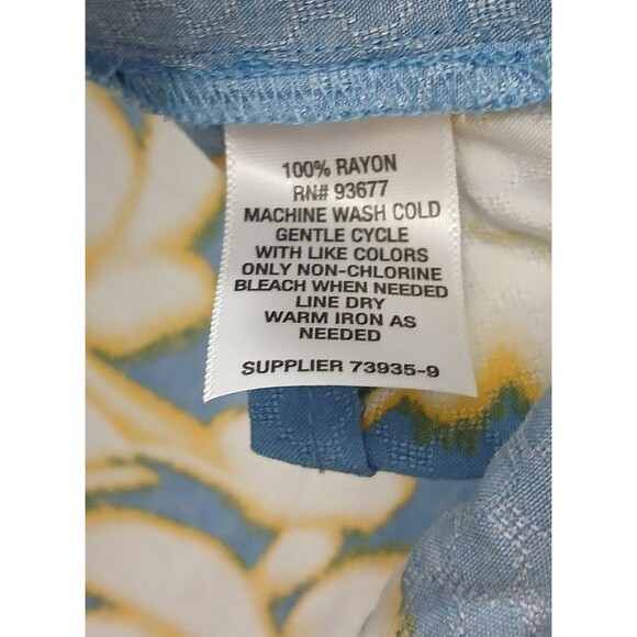 NWT Liz Claiborne Blue Hawaiian Floral Short Sleeve V-Neck Blouse Women's Small - Picture 7 of 7